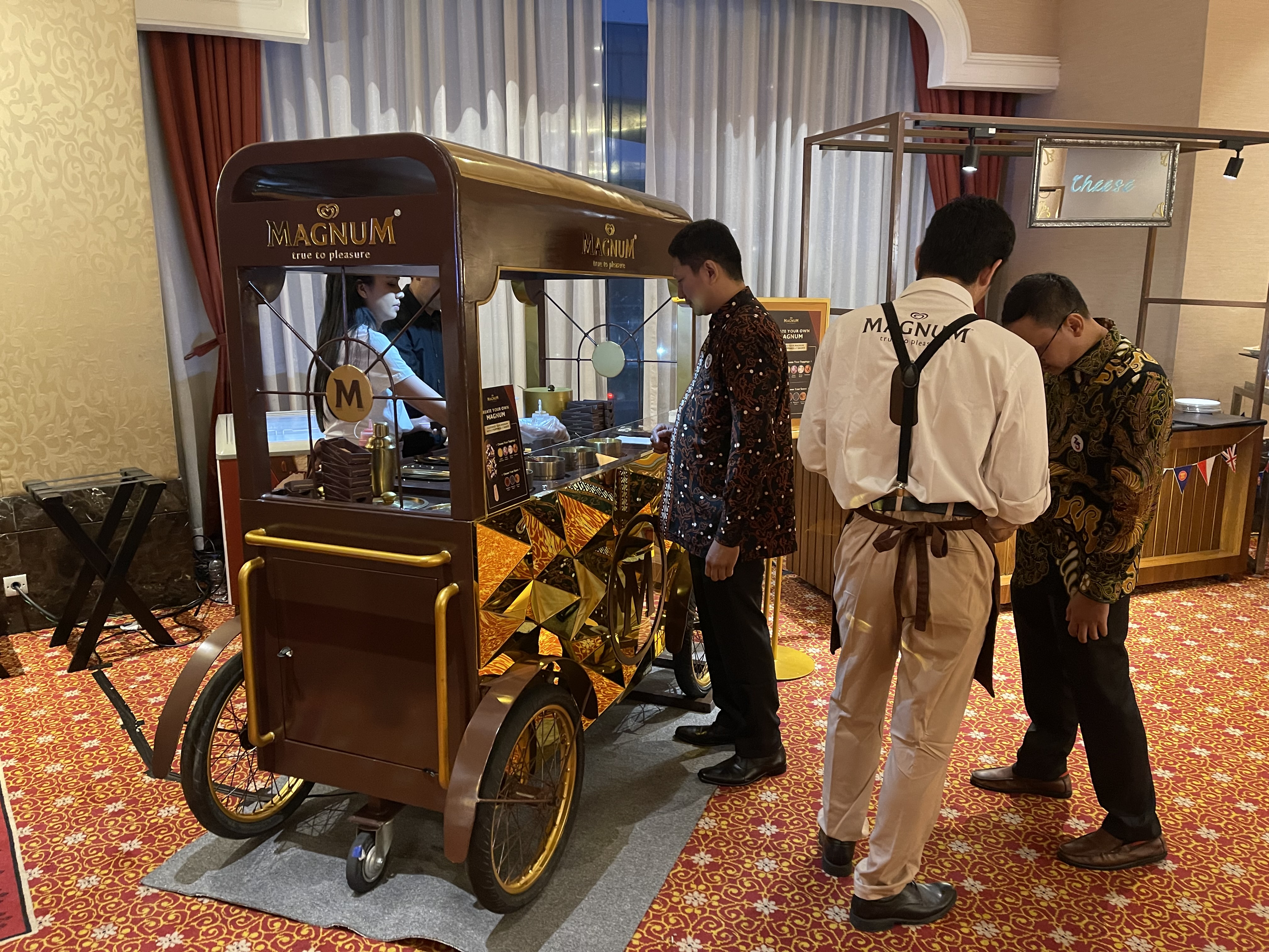 Magnum Event in Hotel